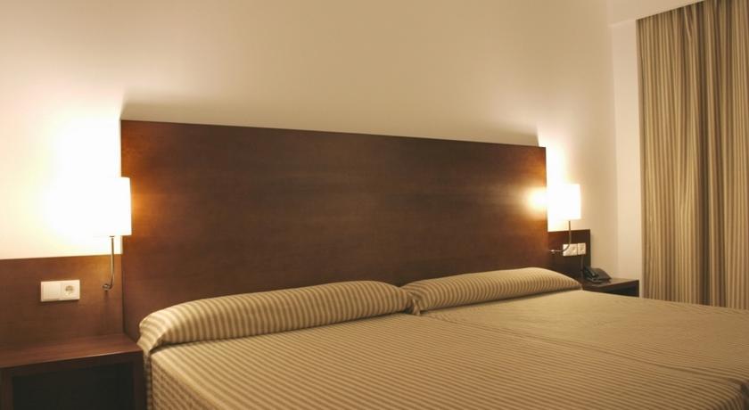 Garbi Costa Luz Hotel Conil De La Frontera Eksteriør billede