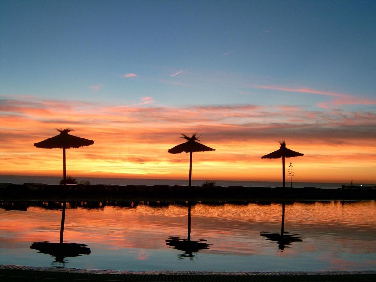 Garbi Costa Luz Hotel Conil De La Frontera Eksteriør billede